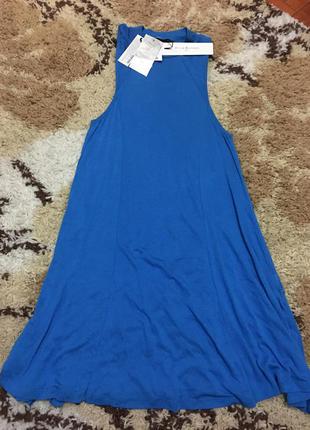 Красивое синее платье bershka