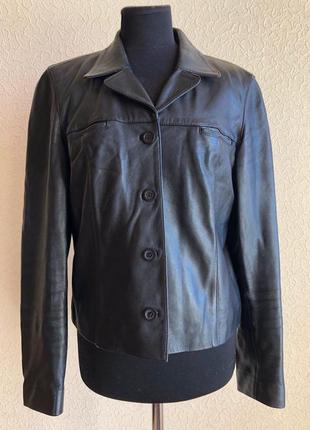 Чёрная кожаная куртка пиджак от бренда oakwood
