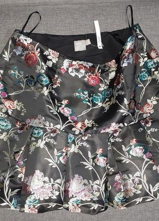 Атласная юбка с японской вышивкой волан двойной