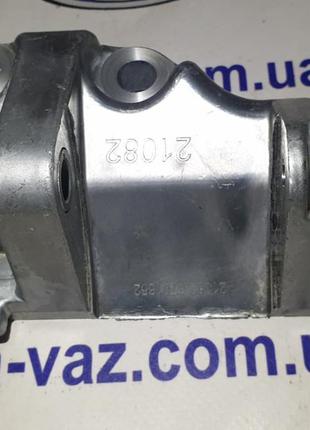Кронштейн генератора нижний ВАЗ-2108 инжектор АвтоВАЗ