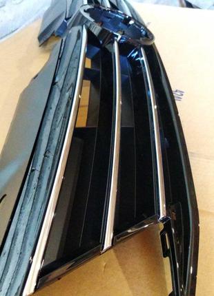 Решітка радіатора для Джета Volkswagen Jetta 2015-