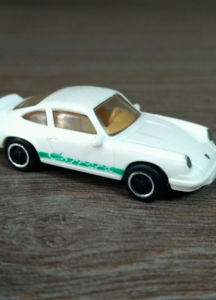 Машинка Ferrero Porsche 1/100