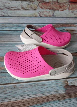 Клоги унисекс crocs literide clog electric pink white


j5 37-38