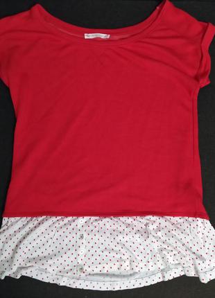Красная блузка футболка bershka с оборкой в горошек