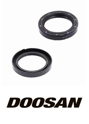 Сальник коленвала для спецтехніки Doosan