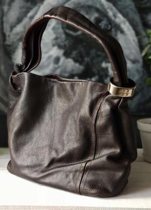 Jimmy choo. большая сумка из натуральной кожи.