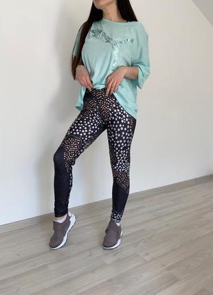 Лосины в классный принт reebok