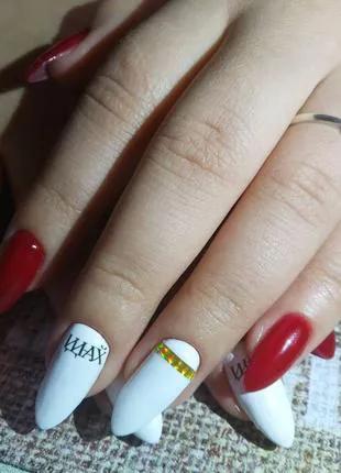 Маникюр, наращивание ногтей