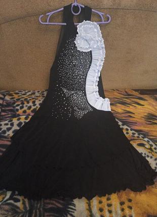 Платье для бальных танцев программы латина