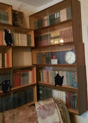 Полки для книг