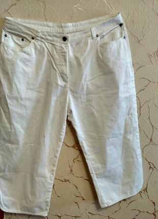 Белоснежные  натуральные джинсы ,размер 50-52