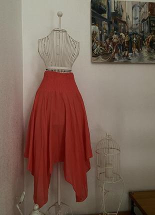 Яркая ассиметричная юбка италия