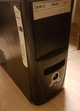 Корпус ПК под ATX платы. DVD дисковод