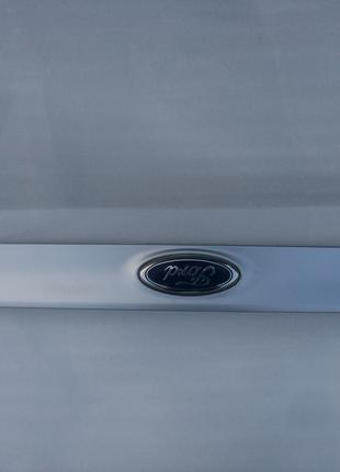 Накладка крышки багажника ляды Ford Focus mk3 2011 2012 2013 2014