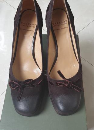 Тёмно-коричневые замшевые туфли, Carnaby, 36-й размер