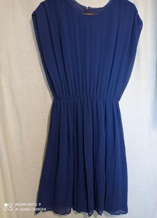 Темно-синее шифоновое платье с атласной подкладкой