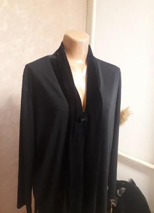 Блуза- кардиган черная с воротником велюр нарядная