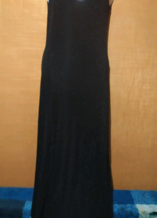 Платье чёрное на бретелях