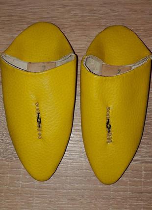 Оригинальные детские желтые тапочки чешки