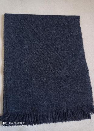 Серый шарф жаккардовое плетение