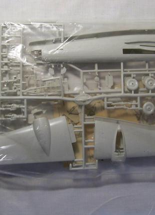 Модель самолёта Виккерс Веллингтон двухмоторный бомбардировщик