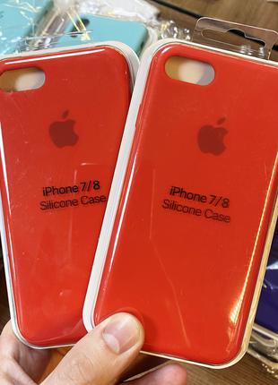 Оригинальный чехол Silicone Case на iPhone 7 красного цвета