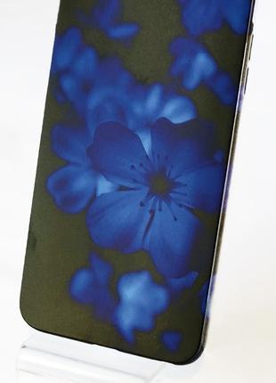 Силиконовый чехол на iPhone 6+/6S+ с рисунком цветов