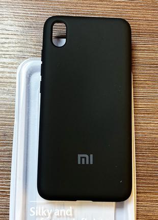 Чехол-накладка на телефон Xiaomi Redmi 7А черного цвета