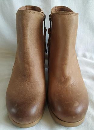 Женские ботинки/ботильоны  кожаные "levis" размер eu 37 (23.5 см)
