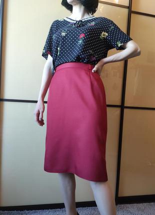 Супер-стильная бордовая юбка миди  карандаш