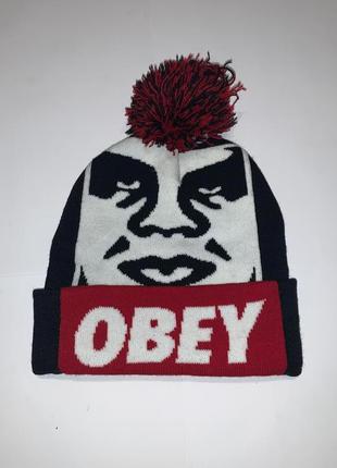 Шапка obey
