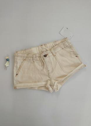 Бежевые кремовые джинсовые шорты c&a 170 / 176 см eu 36 (s)