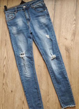 Шикарные стрейчевые джинсы супер скинни