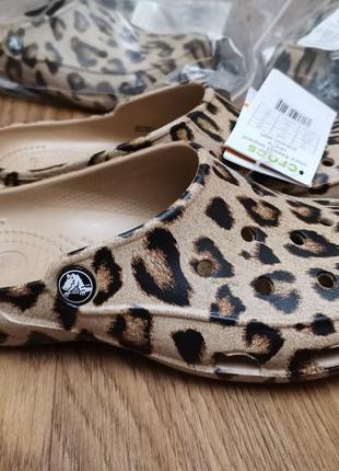 Crocs freesail clearance leopard