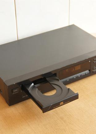 CD проигрыватель Sony CDP-311