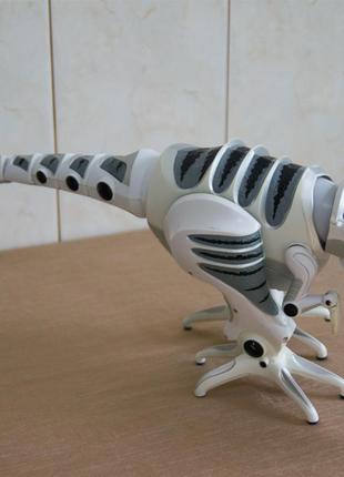 Робот-динозавр Roboraptor, WowWee