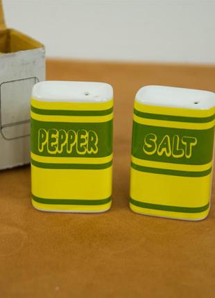 Набор для соли и перца (солонка и перечница) с Германии