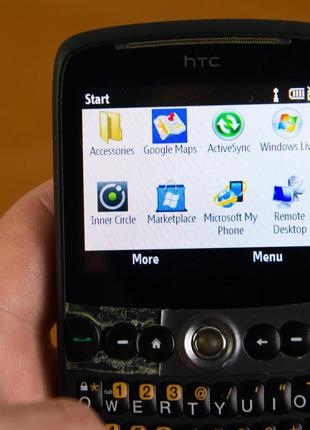 Смартфон HTC Snap S521