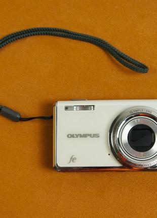 Цифровой фотоаппарат Olympus FE-5035 (14 Мегапикселей)