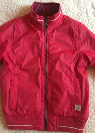 Красная двухсторонняя куртка, 128 рост