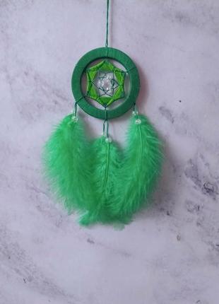 Маленький зелёный ловец снов. декор для дома. подарок. амулет