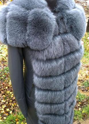 Шикарная куртка пальто из натуральной кожи и натуральным мехом...