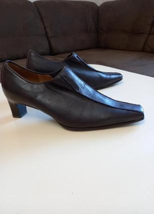 Фирменные новые женские туфли gabor