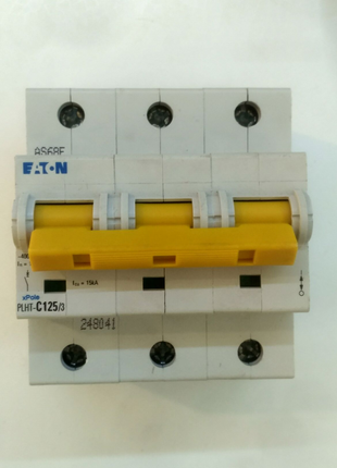 Автоматический выключатель Eaton PLHT-C125/3 (248041) Moeller