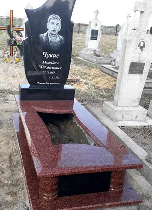 Памятники з граніту № 20 Л