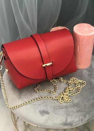 Красная кожаная сумка италия женская кроссбоди клатч на цепочк...