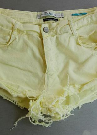 Zara шорты женские джинсовые котоновые рваные желтые размер 28