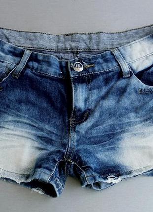 Шорти жіночі джинсові розмір 29