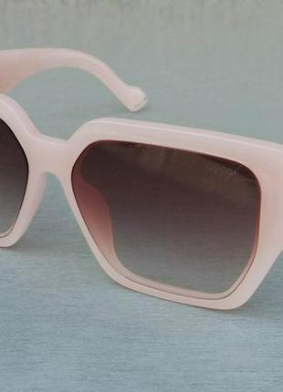 Gucci очки женские солнцезащитные розово пудровые с цветами гр...