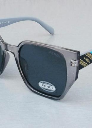 Fendi очки женские солнцезащитные в серой прозрачной оправе